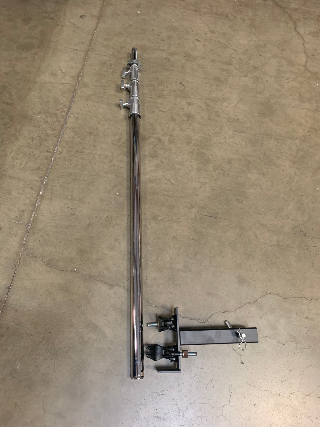 AIRSTAR TRUCK HITCH MOUNT KIT