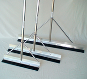 SQUEEGEE 36" W/ 6' HANDLE