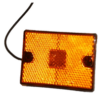 AMBER CLEARANCE LIGHT